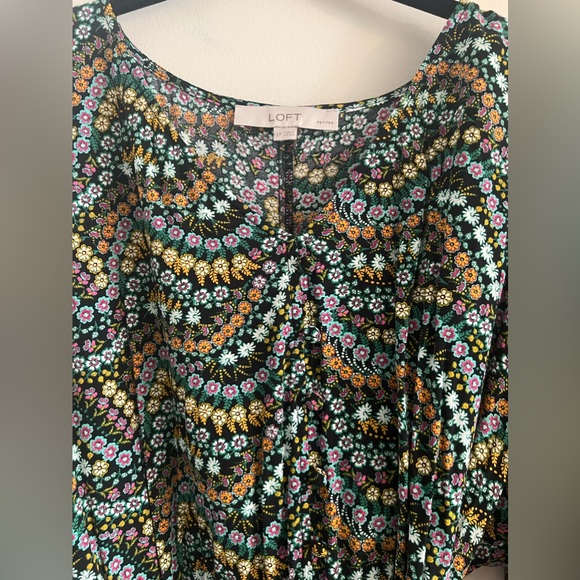 Loft Dress LP - Picture 2 of 5